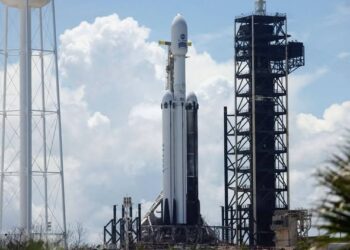 TELESCOPIO ROMAN INICIA SU VIAJE PARA DESCUBRIR NUEVOS MUNDOS.