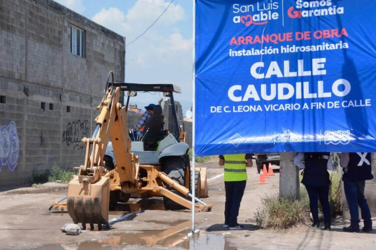 ¡HASTA COBIJAS Y JUGUETES! BASURA COLAPSA DRENAJES EN SAN LUIS; INTERAPAS RETIRA MÁS DE 7.4 KILÓMETROS DE DESECHOS
