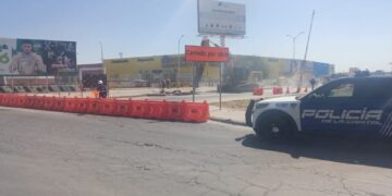 POLICÍA VIAL IMPLEMENTA DISPOSITIVO POR OBRAS EN EL BULEVAR JACOBO PAYÁN LATUFF