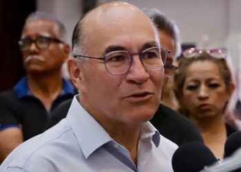 POLICÍA VIAL IMPLEMENTA DISPOSITIVO POR OBRAS EN EL BULEVAR JACOBO PAYÁN LATUFF