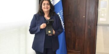 INVESTIGADORA DE LA UASLP RECIBE MEDALLA DE ORO “DRA. MARGARITA CHORNÉ Y SALAZAR”