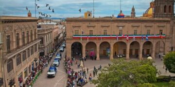 ¡ATENCIÓN! HABRÁ CIERRES VIALES RUMBO AL CENTRO HISTÓRICO ESTA TARDE Y NOCHE