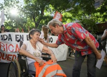 MARICARMEN VOLVERÁ A CASA TRAS EL DESALOJO QUE CONMOVIÓ A ESPAÑA.