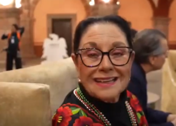 LA ACTRIZ Y ACTIVISTA ANGÉLICA ARAGÓN, RECONOCE EL IMPULSO A LA CULTURA Y EL ARTE POR PARTE DEL ALCALDE ENRIQUE GALINDO.