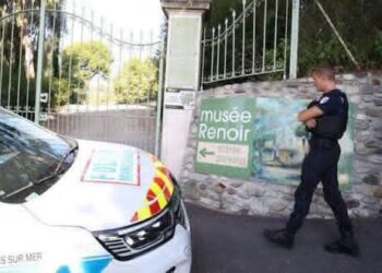 SE SUSPENDEN CLASES EN LA UASLP POR EL SUCIDIO DE UN ESTUDIANTE DE INGENIERÍA.