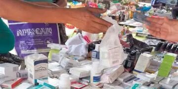 VENDEN MEDICAMENTOS CADUCOS Y DEL SECTOR SALUD EN MÉXICO.