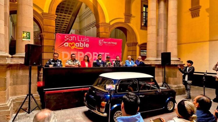 DIF MUNICIPAL INVITA A PACIENTES ONCOLÓGICAS A SOLICITAR PELUCAS GRATUITAS