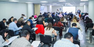 IMSS SUBE A 8% EL AUMENTO SALARIAL; TRABAJADORES LO RECHAZAN Y CONVOCAN A NUEVA MEGAMARCHA